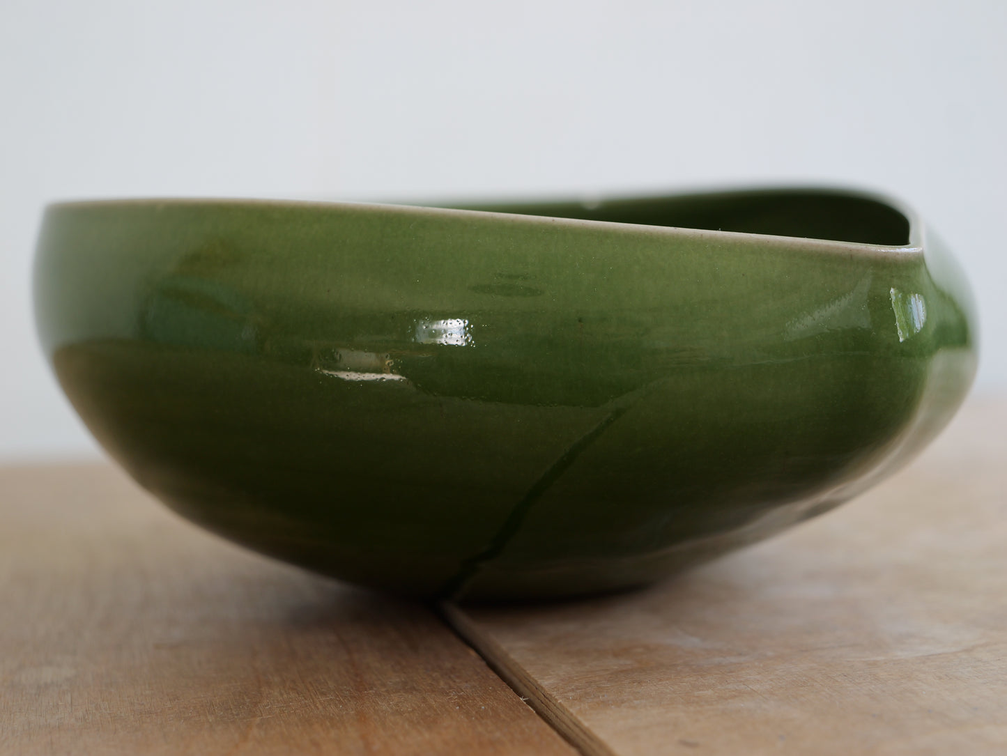 Green droplet bowl