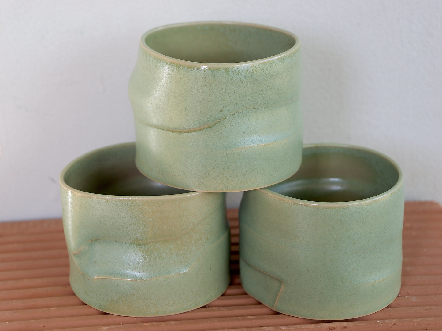 Large chrystallised green whiskey cup