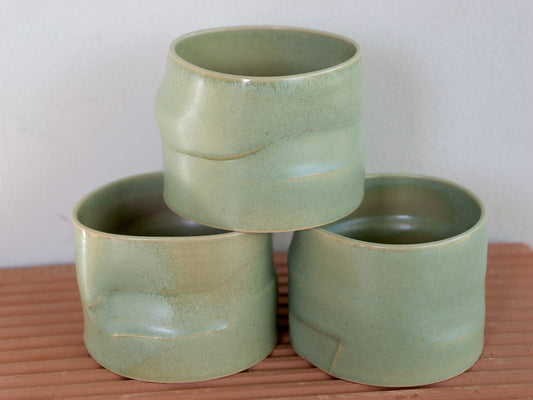 Large chrystallised green whiskey cup
