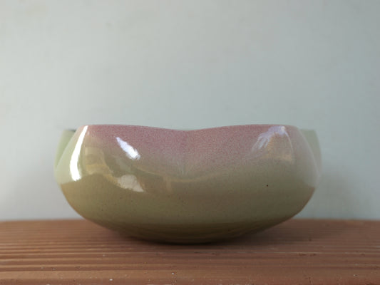 Five-petalled flower bowl (larger)