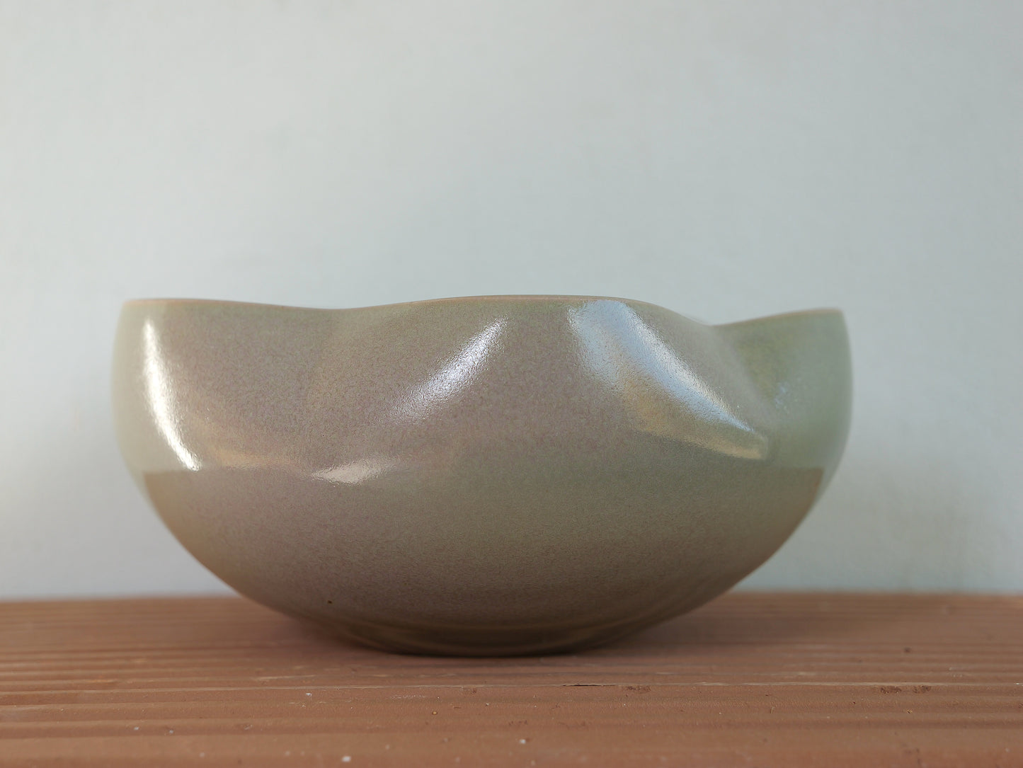 Five-petalled flower bowl